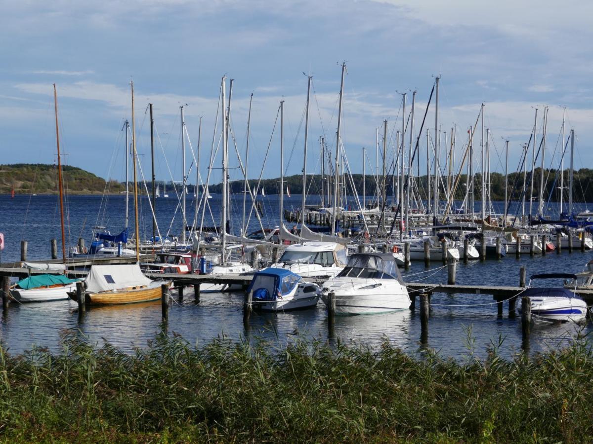 Wohnen Am Seglerhafen Mit Traveblick Im Kontorhaus Viele Extras Διαμέρισμα Λίμπεκ Εξωτερικό φωτογραφία